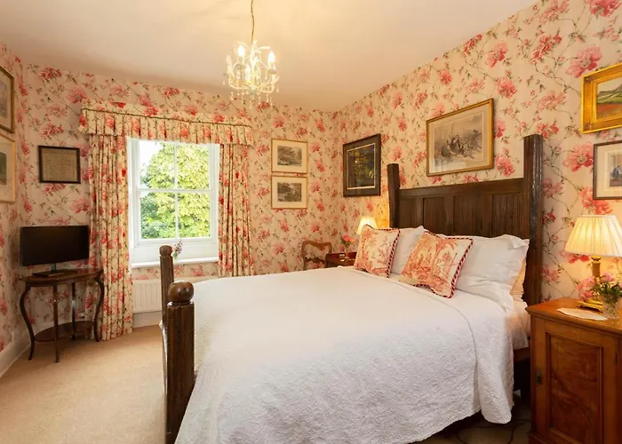 Ingram House Bed & Breakfast